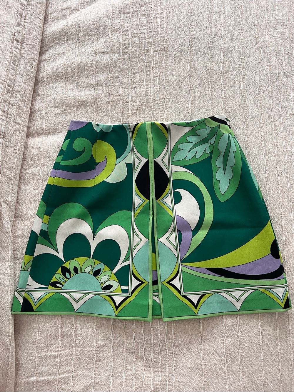 Zara Green Multi-Panel Graphic Mini Skirt